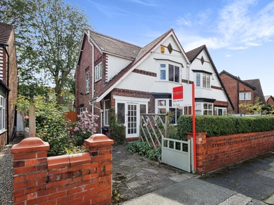 3 bedroom semi-detached house for sale in Mayville Drive, Didsbury, M20