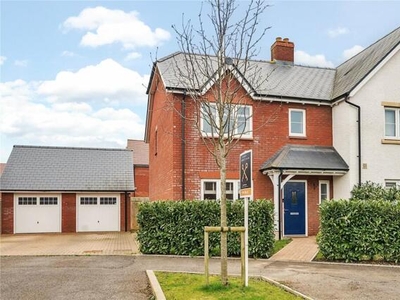 3 Bedroom Semi-detached House For Sale In Swindon, Wiltshire
