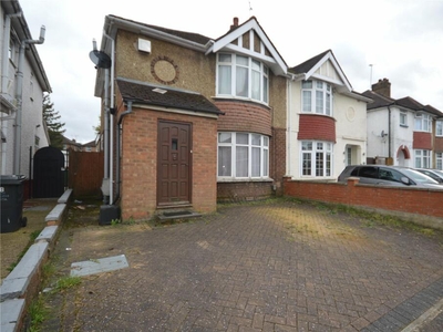3 bedroom semi-detached house for sale in Westmorland Avenue, Luton, Bedfordshire, LU3