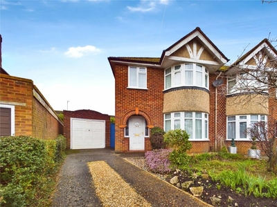 3 bedroom semi-detached house for sale in Worcester Close, Reading, Berkshire, RG30