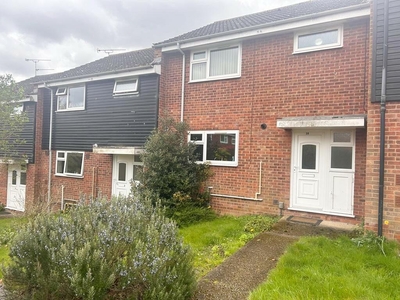 3 bedroom terraced house for rent in Canterbury Close, Ipswich, Suffolk, IP2