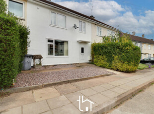 3 bedroom terraced house for rent in Spring Close, Leicester, LE2