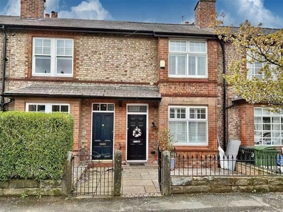 3 bedroom terraced house for sale Altrincham, WA15 9LP