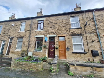 3 bedroom terraced house for sale in Ashgrove, Greengates, West Yorkshire, BD10