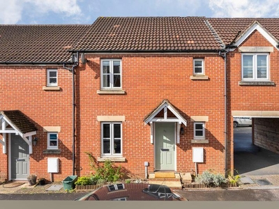 3 bedroom terraced house for sale in Blackcurrant Drive, Long Ashton , BS41