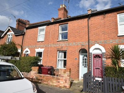 3 bedroom terraced house for sale in Kings Road, Caversham, Reading, RG4