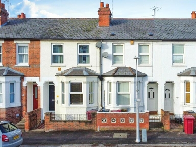 3 bedroom terraced house for sale in York Road, Reading, Berkshire, RG1