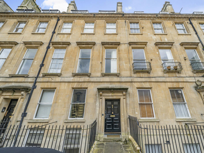 4 bedroom apartment for sale in Alfred Street, Bath, Somerset, BA1