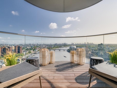 4 bedroom apartment for sale in Waterfront Drive, SW10