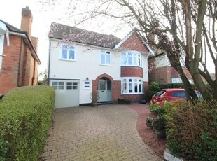 4 bedroom detached house for rent in Glenville Avenue, Leicester, Leicestershire, LE2