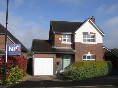 4 bedroom detached house for sale in Barnside Way, Woodhouses, Manchester, M35