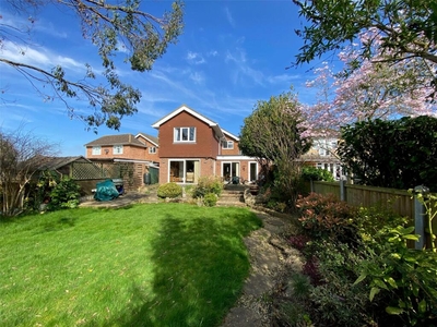 4 bedroom detached house for sale in Collins Way, Hutton, Brentwood, Essex, CM13