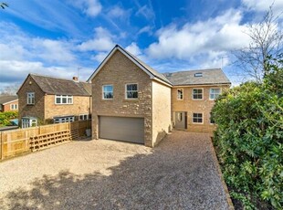 4 Bedroom Detached House For Sale In Darras Hall