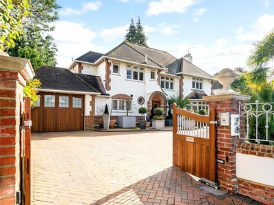 4 bedroom detached house for sale in Glenferness Avenue, Bournemouth, BH3