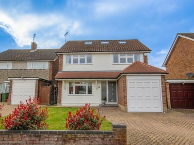 4 bedroom detached house for sale in Lyndhurst Way, Hutton, Brentwood, Essex, CM13
