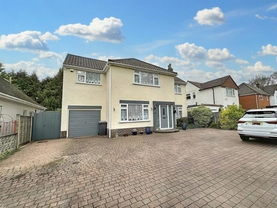4 bedroom detached house for sale in Queens Park Avenue, BH8