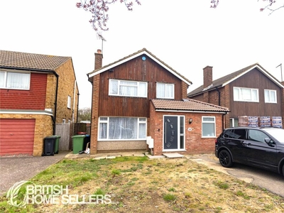 4 bedroom detached house for sale in Rickley Lane, Bletchley, Milton Keynes, Buckinghamshire, MK3