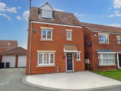 4 bedroom detached house for sale in Ridley Gardens, Shiremoor, NE27