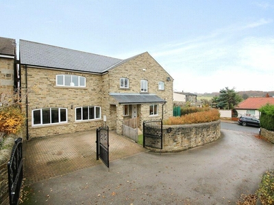 4 bedroom detached house for sale in Royd Well, Birkenshaw, Bradford, West Yorkshire, BD11