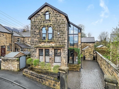 4 bedroom detached house for sale in Scarborough Road, Otley, LS21