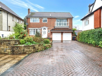 4 bedroom detached house for sale in Talbot Road, Bournemouth, BH9