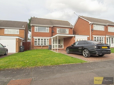 4 bedroom detached house for sale in The Spinney, Handsworth Wood, B20