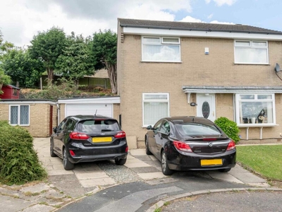 4 bedroom detached house for sale in Thorndale Rise, Bradford, BD2