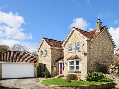 4 bedroom detached house for sale in Westmead Gardens, Bath, BA1