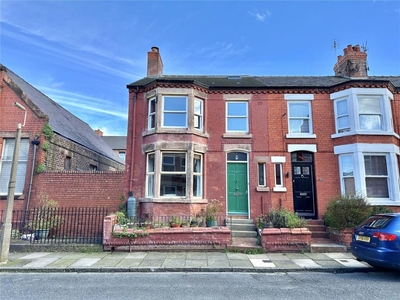 4 bedroom end of terrace house for sale in Rundle Road, Aigburth, Liverpool, L17