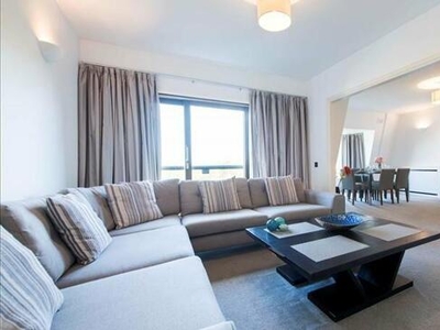 4 Bedroom Flat For Rent In 143 Park Road, London