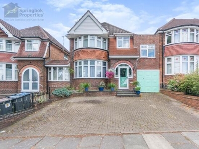 4 bedroom link detached house for sale in Edenhall Road, Quinton, Birmingham, West Midlands, B32