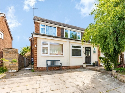 4 bedroom semi-detached house for sale in Chelmer Lea, Chelmsford, Essex, CM2