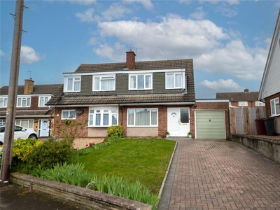 4 bedroom semi-detached house for sale in Tintern Crescent, Coley Park, Reading, RG1