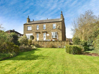 4 bedroom semi-detached house for sale in Town Lane, Bradford, BD10