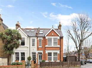 4 Bedroom Semi-detached House For Sale In Twickenham