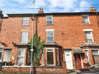 4 bedroom terraced house for sale in Abbot Street, Lincoln, Lincolnshire, LN5