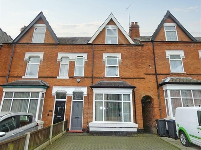 4 bedroom terraced house for sale in Chester Road, Sutton Coldfield, B73