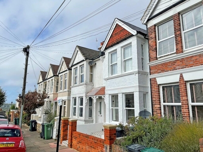 4 bedroom terraced house for sale in Dover Road - BN1