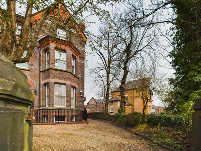 4 bedroom terraced house for sale in Sefton Drive, Sefton Park, Liverpool., L8