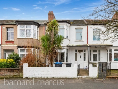 4 bedroom terraced house for sale in St. James Road, Mitcham, CR4