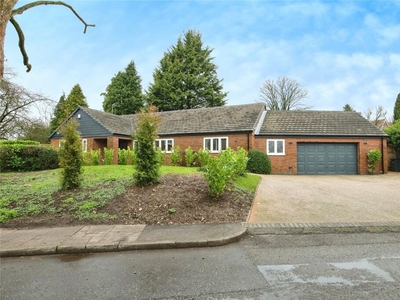 5 bedroom bungalow for sale in Windermere Road, Moseley, Birmingham, B13