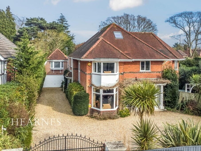 5 bedroom detached house for sale in Elgin Road, Talbot Woods, Bournemouth, BH3
