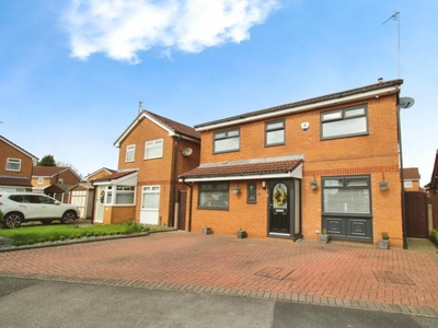 5 bedroom detached house for sale in Maypool Drive, Reddish, Stockport, Cheshire, SK5