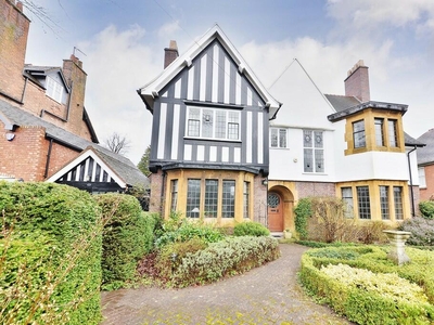 5 bedroom detached house for sale in St Mary's Road, Harborne , B17