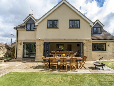 5 bedroom detached house for sale in Stonehouse Lane, Bath, Somerset, BA2