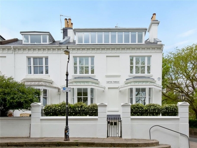 5 bedroom end of terrace house for sale in Clifton Terrace, Brighton, East Sussex, BN1
