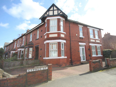 5 bedroom end of terrace house for sale in Cyprus Street, Stretford, M32 8BE, M32