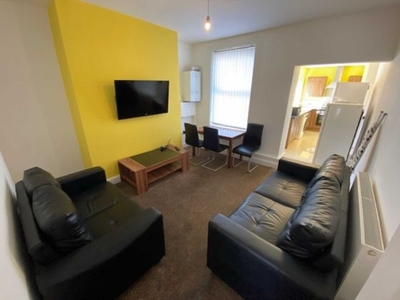 5 bedroom house share to rent Salford, M6 5JZ