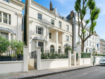 5 bedroom semi-detached house for sale in Hyde Park Gate, London, SW7