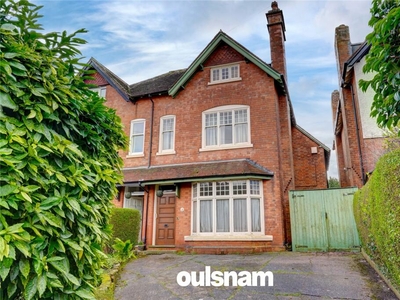 5 bedroom semi-detached house for sale in Northfield Road, Kings Norton, Birmingham, West Midlands, B30